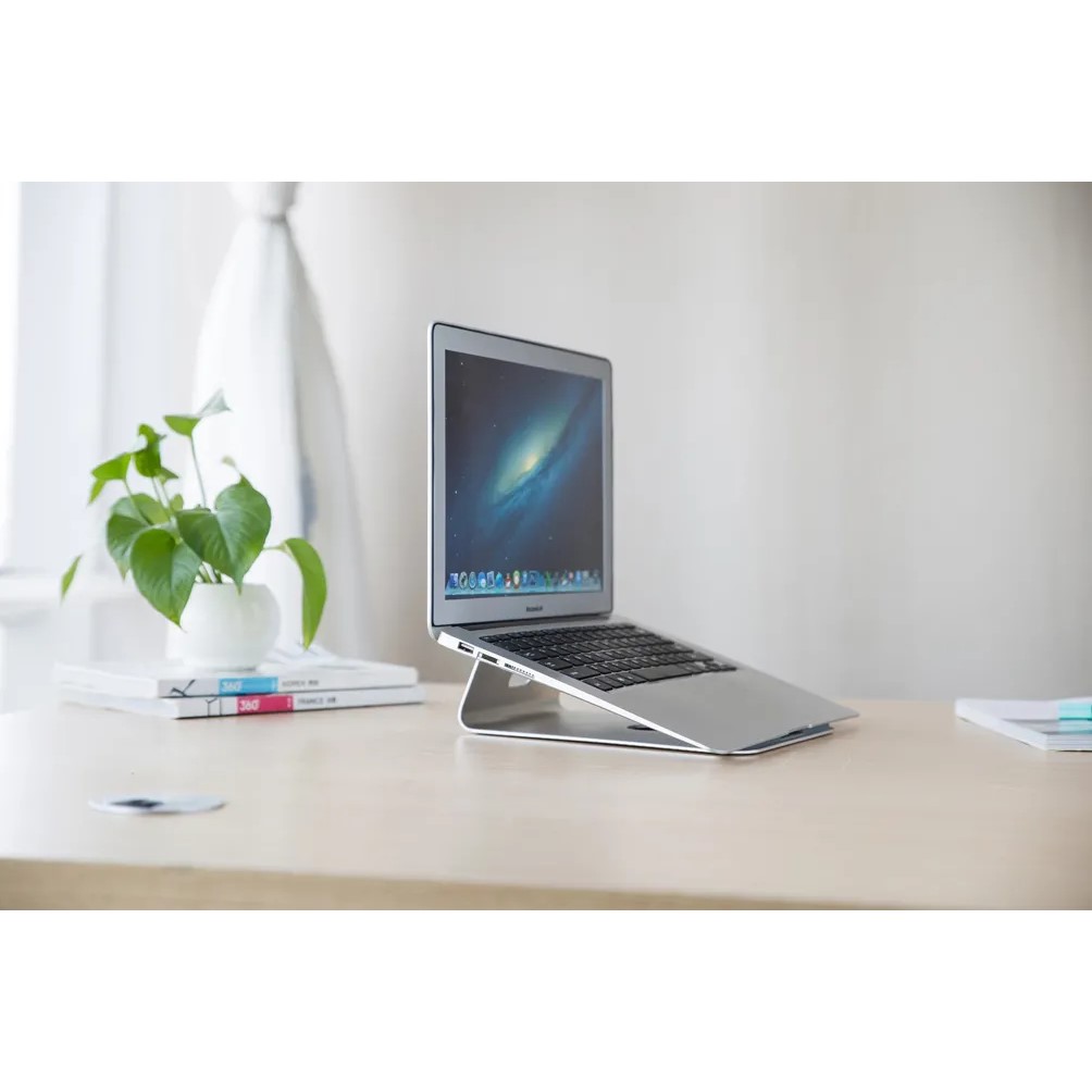 Suport Neomounts by Newstar pentru Apple MacBook Pro Retina Touch Bar, 10" - 17", model NSLS025 Suport Neomounts by Newstar pentru Apple MacBook Pro Retina Touch Bar, 10" - 17", model NSLS025