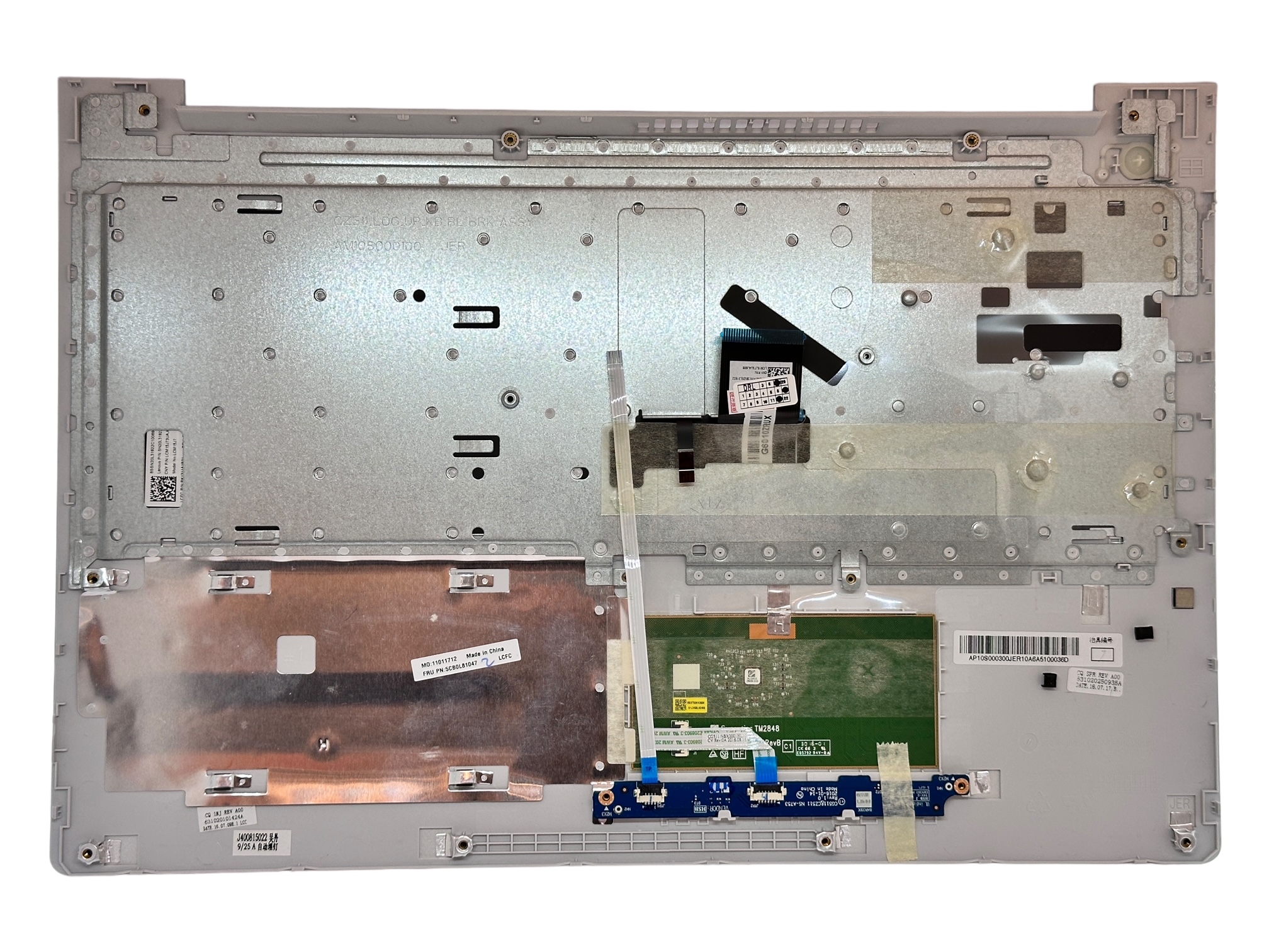Carcasa superioara, touchpad si tastatura Lenovo Ideapad 310-15IAP, 310-15IKB, 310-15ISK, 510-15IKB, 510-15ISK, cu iluminare, argintie Carcasa superioara, touchpad si tastatura Lenovo Ideapad 310-15IAP, 310-15IKB, 310-15ISK, 510-15IKB, 510-15ISK, cu iluminare, argintie