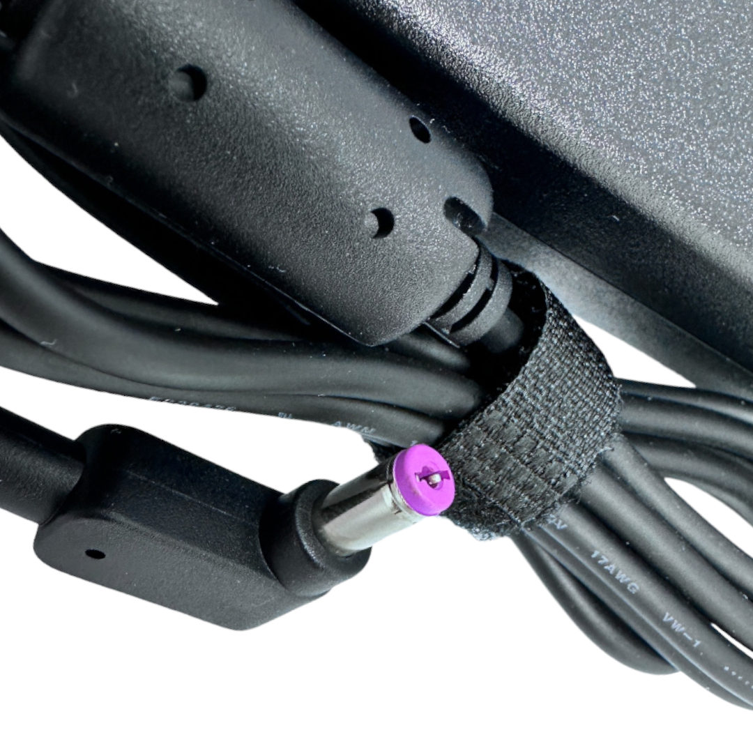 Incarcator Acer ConceptD CC314-72, CC314-72G, CC314-72P, C314-73G, CC315-72, CC315-72G, CC315-72P, CC315-73G, CC315-73P, CN314-72, CN314-72G, CN314-72P, CN314-73G, CN314-73P, CN315-72, CN315-72P, CN316-73G, CN316-73P, putere 135W Incarcator Acer ConceptD CC314-72, CC314-72G, CC314-72P, C314-73G, CC315-72, CC315-72G, CC315-72P, CC315-73G, CC315-73P, CN314-72, CN314-72G, CN314-72P, CN314-73G, CN314-73P, CN315-72, CN315-72P, CN316-73G, CN316-73P, putere 135W