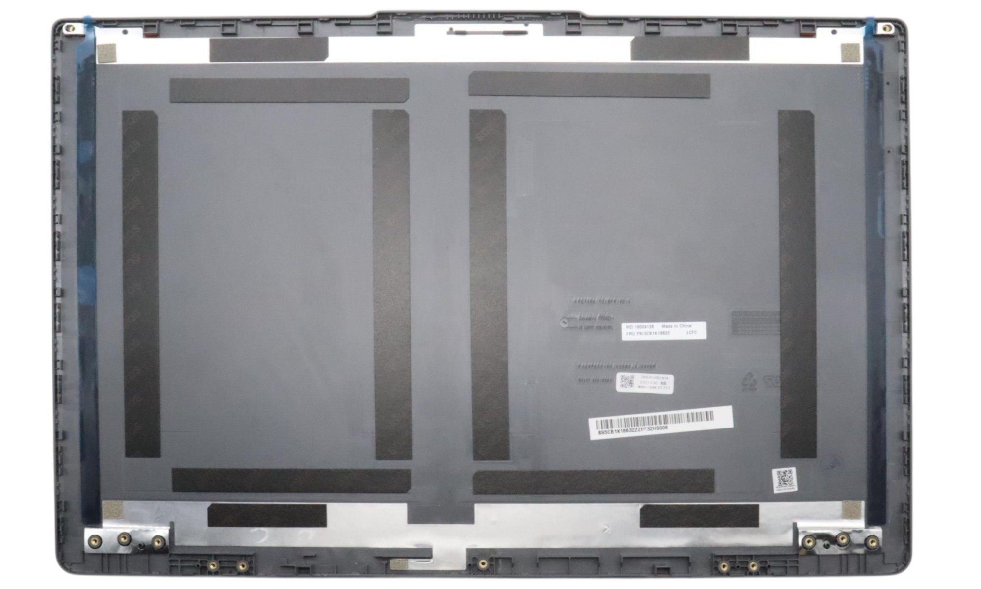 Capac display Lenovo IdeaPad Slim 3 15IRU8, 3 15IAN8, 3 15ABR8, 3 15AMN8, 3 15IRH8, 3 15IAH8, Argintiu, model 5CB1K18632 Capac display Lenovo IdeaPad Slim 3 15IRU8, 3 15IAN8, 3 15ABR8, 3 15AMN8, 3 15IRH8, 3 15IAH8, Argintiu, model 5CB1K18632