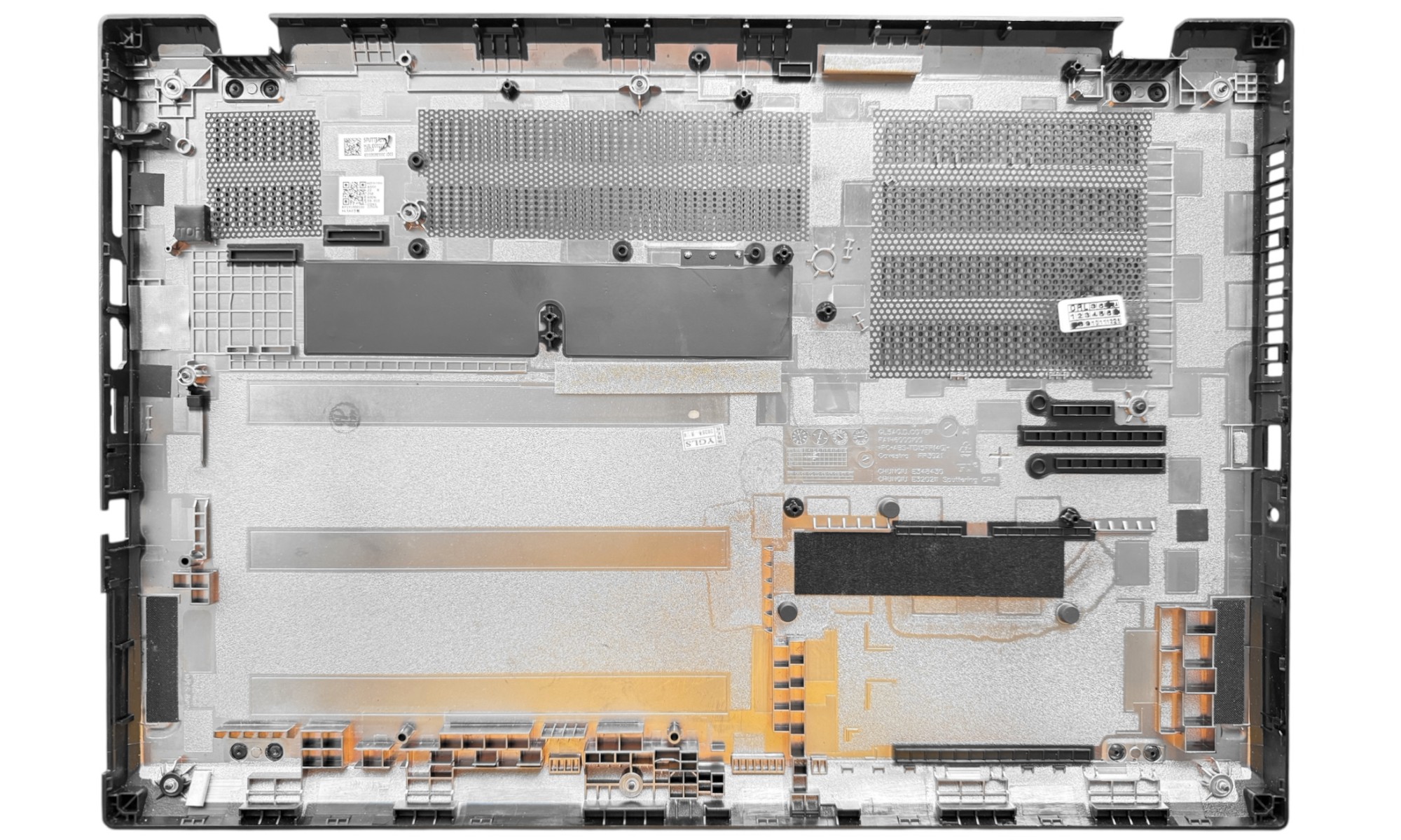 Carcasa inferioara bottom compatibila Lenovo ThinkPad L15 Gen 2 Type 20X3, 20X4, 20X7, 20X8, negru, cu decupaj pentru porturile MicroSD, model 5CB0Z69221, 5CB0Z69344 Carcasa inferioara bottom compatibila Lenovo ThinkPad L15 Gen 2 Type 20X3, 20X4, 20X7, 20X8, negru, cu decupaj pentru porturile MicroSD, model 5CB0Z69221, 5CB0Z69344